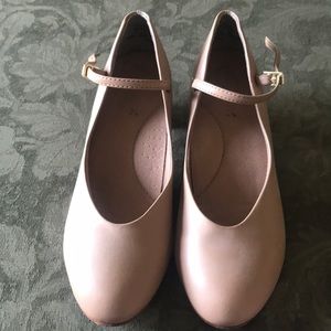 Dance shoes